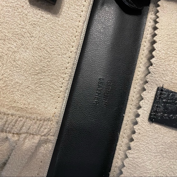 Genuine Leather Travel Jewelry Case - Black - Madison Burke - Wristlet - Picture 4 of 5